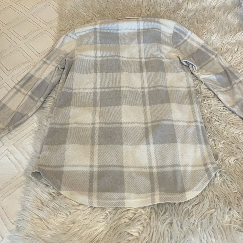Fleece | Plaid | Shacket | Gray & Cream - Picture 12 of 14